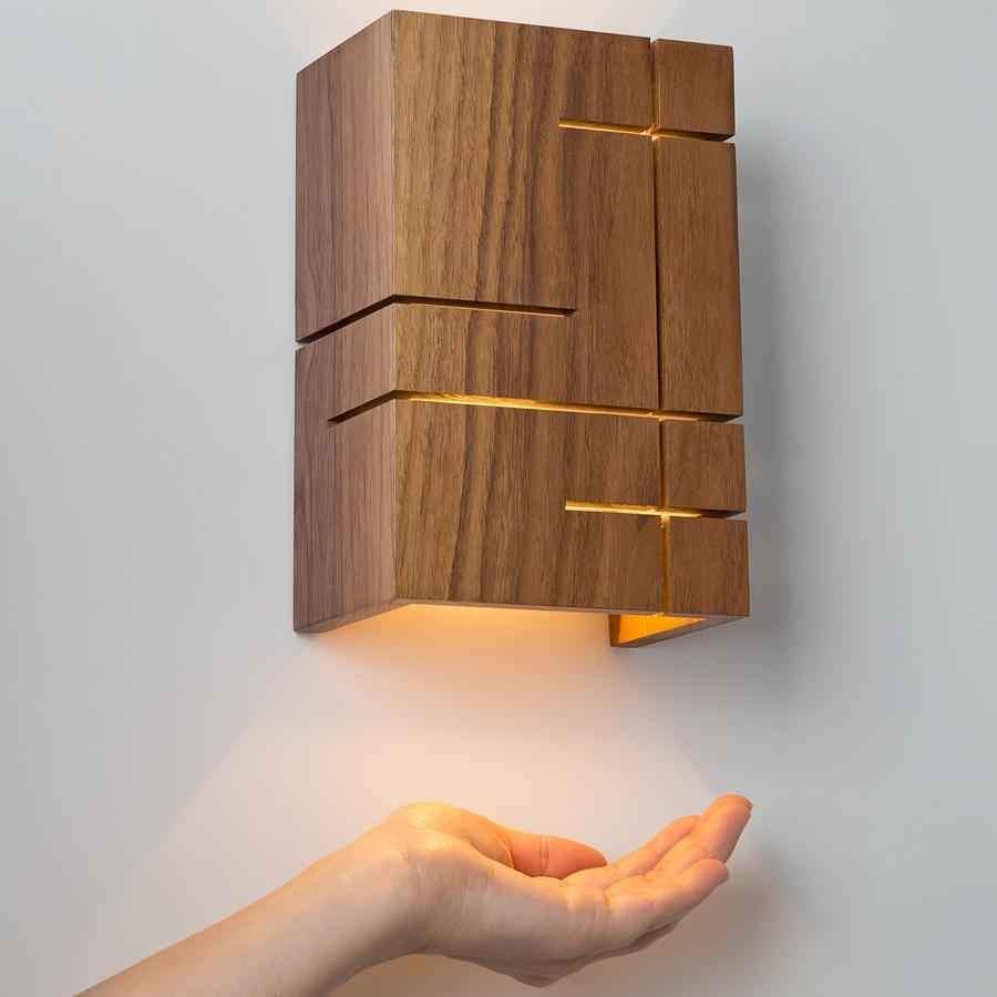 Claudo Sconce