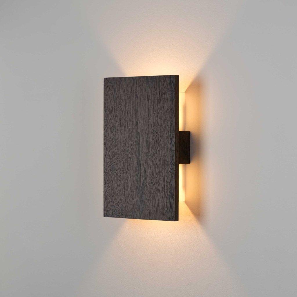 Tersus Sconce